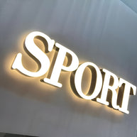 Enseigne lumineuse à face éclairée
